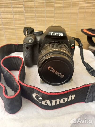 Зеркальный фотоаппарат Canon eos Rebel T2i EOS