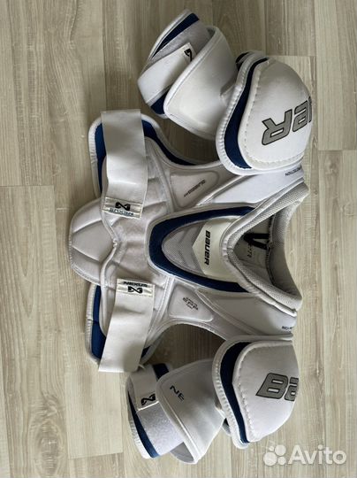 Нагрудник хоккейный Bauer Nexus 8000