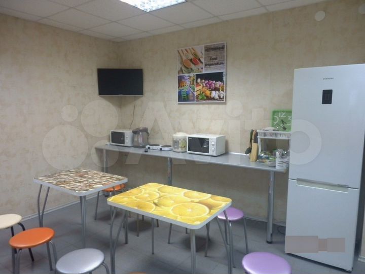 Комната 26 м² в > 9-к., 1/9 эт.