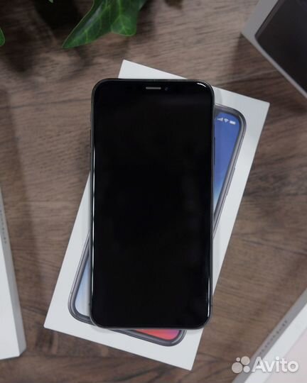 iPhone X, 64 ГБ