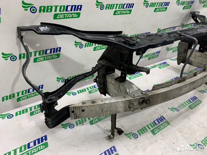 Телевизор панель радиаторов передний Mercedes Benz