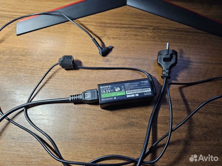 Нетбук Sony Vaio pcg-31312V