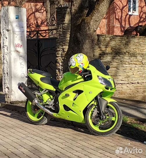 Мотоцикл Kawasaki Ninja ZX 9R