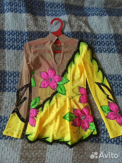 Купальник для художественной гимнастики