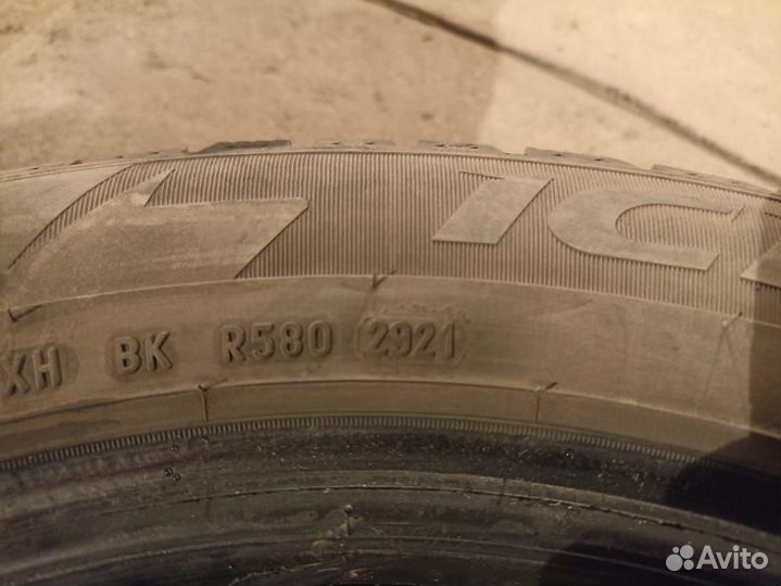 Pirelli Ice Zero