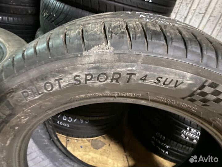 Michelin Pilot Sport 4 255/55 R19