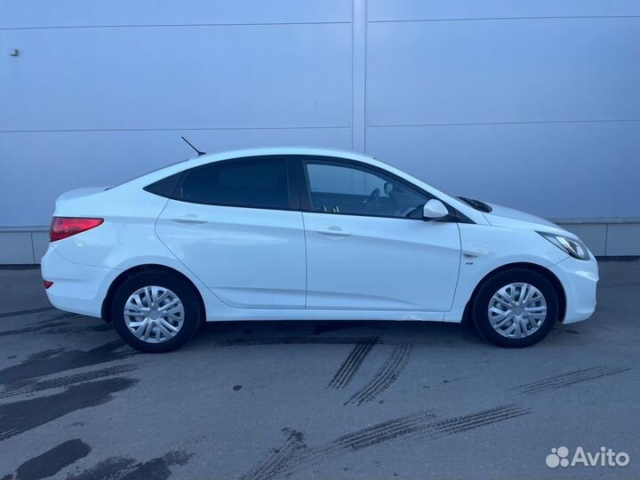 Hyundai Solaris 1.6 AT, 2011, 202 311 км