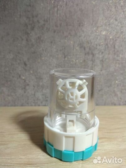 Контейнер для линз