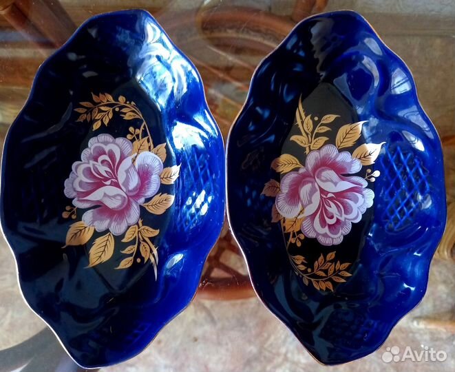 Две новые салатницы Кобальт