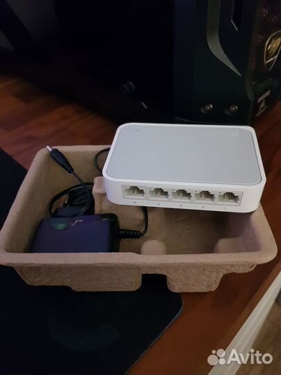 Коммутатор TP-Link TL-SF1005D