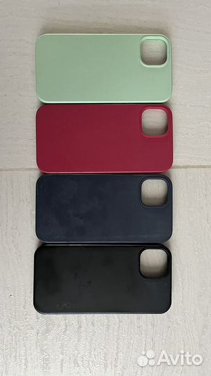 Чехол для iPhone 13