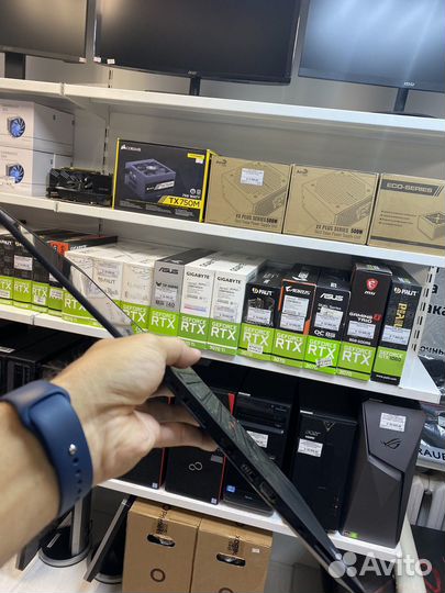 Thinkpad T480S i5 8350U/DDR4 8Gb/DDR256