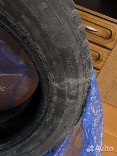 Michelin X-Ice North 4 195/65 R15 95T