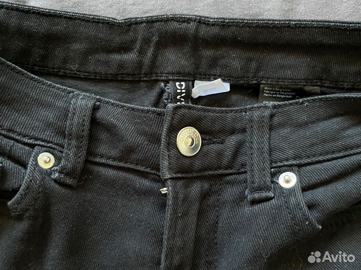 Черные джмнсы H&M