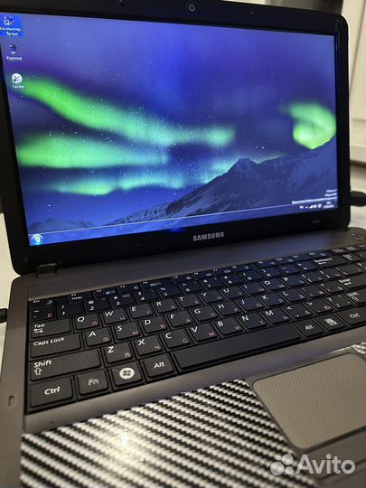 Шустрый Samsung i3