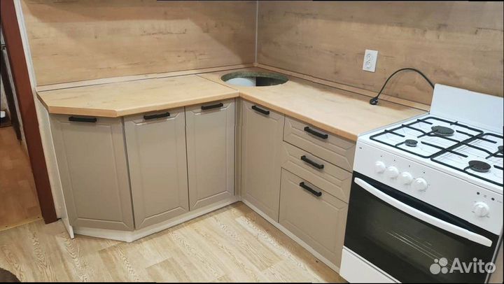 Кухня угловая модульная новая