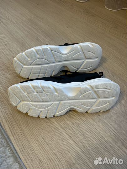 Кроссовки мужские Mascotte 44 размер