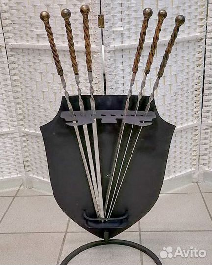 Подставка под шампуры / шампуры