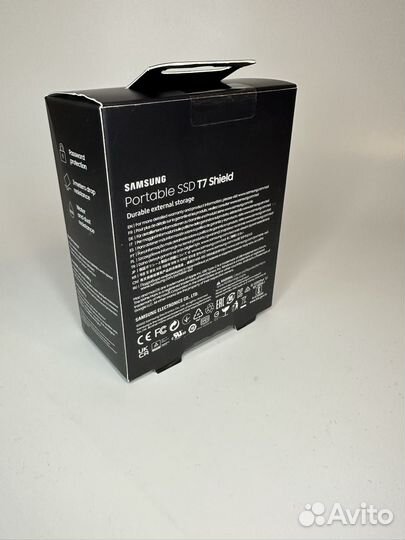 Новый Samsung SSD T7 Shield 4TB