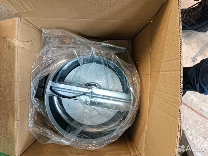 Канальный вентилятор. Разные размеры от 100 до 315