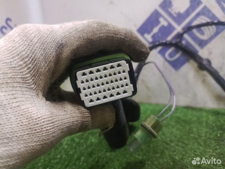 Проводка двери передняя левая Renault Laguna