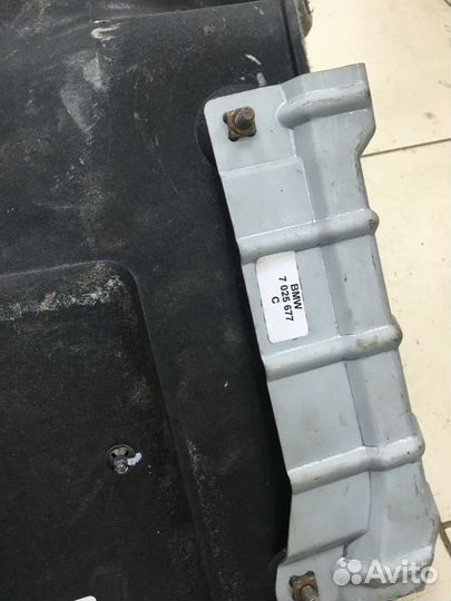 Обшивка багажника bmw 7 e65 e66