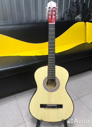 Гитара классическая