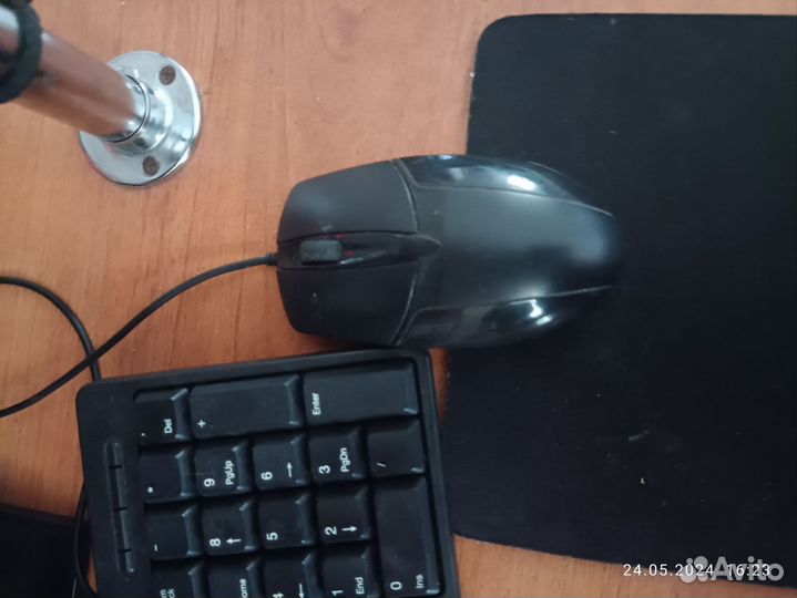 Клавиатура беспроводная и мышь