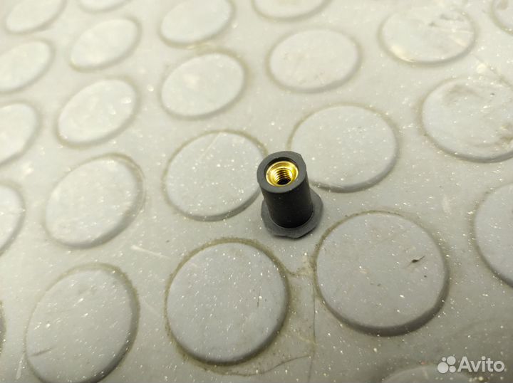 Втулка Mercedes-Benz W463