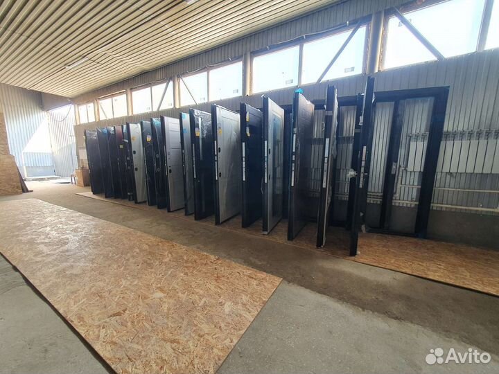 Входные двери склад