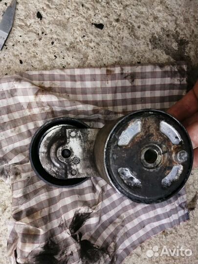 Натяжитель ремня газель Next 2,8 td