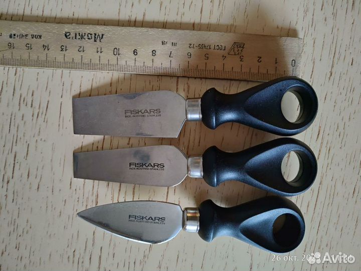 Ножи для сыра Fiskars