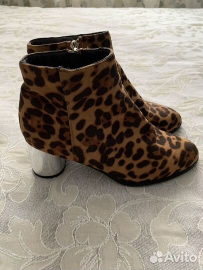 Ботинки женские 38