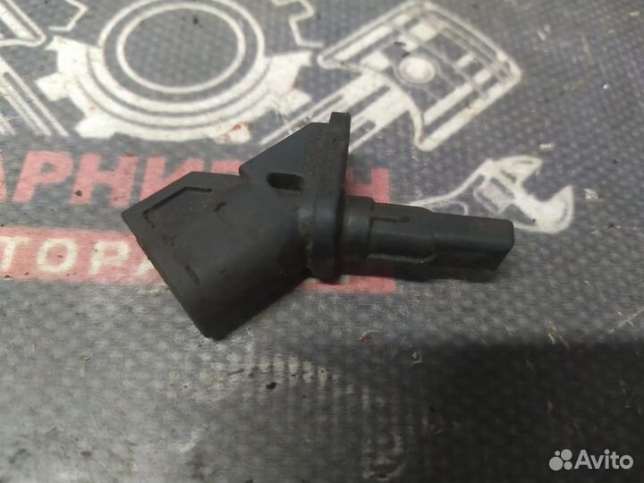 Датчик ABS передний Mazda 3 bk LF 2.0л