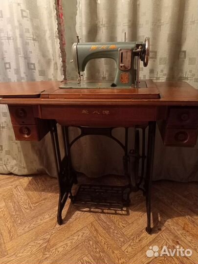 Швейная машинка