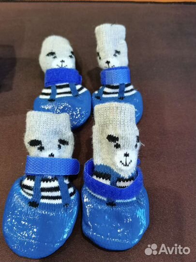 Обувь для собак и кошек. Новые