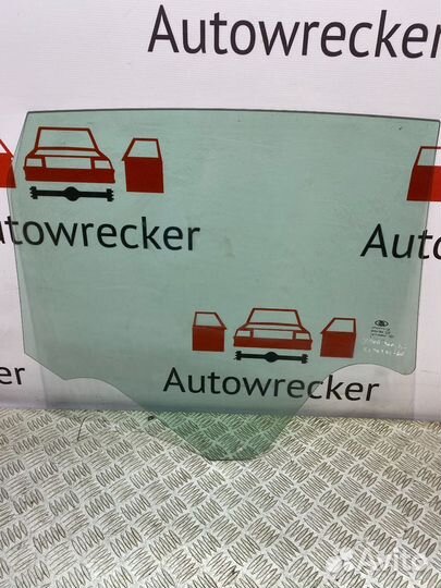 Стекло двери заднее левое LADA Xray