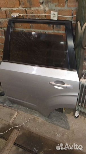 Левая задняя дверь subaru forester SH5