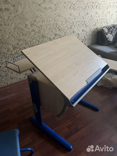 Детский стол, парта, Dami