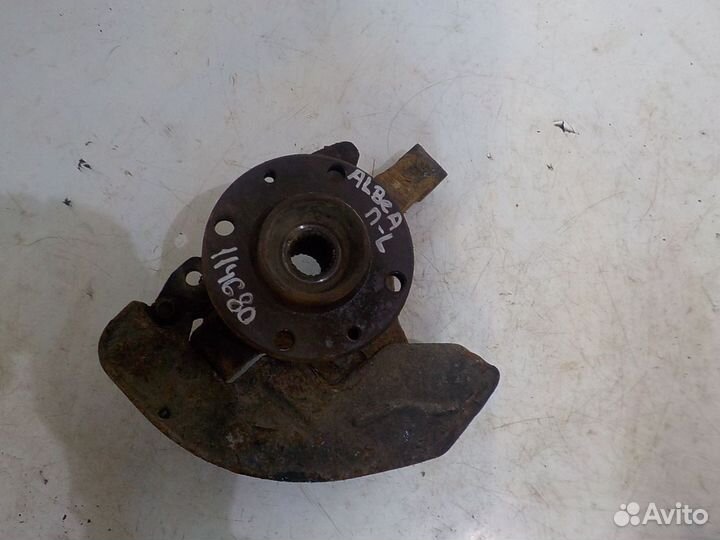 Кулак поворотный передний левый Fiat Albea