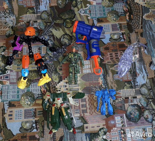 Пакетом игрушки- Hot wheels, Щенячий патруль