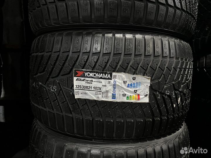 Yokohama BluEarth Winter V905 285/35 R21 и 325/30 R21 108V