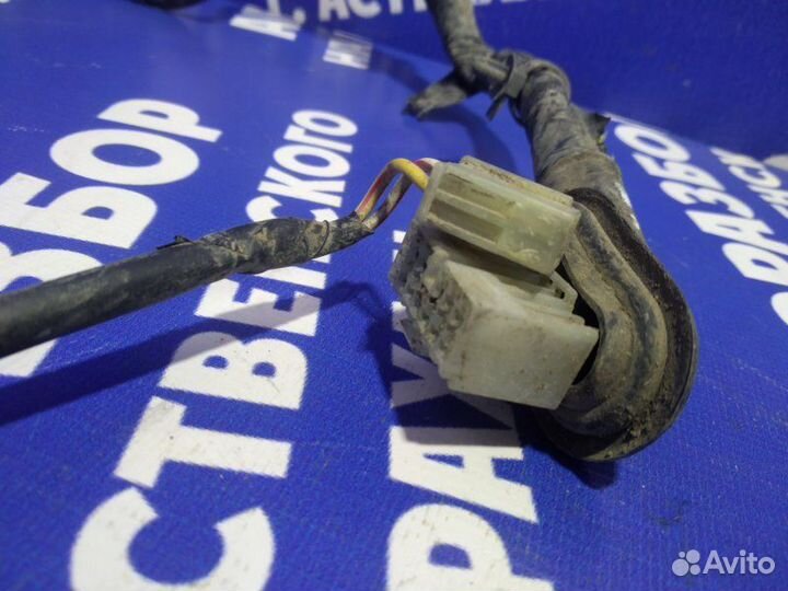 Проводка двери Honda Accord 5 седан 1994