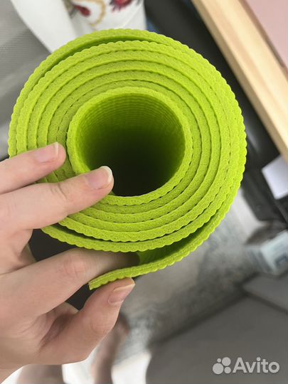 Коврик для йоги и фитнеса Larsen (декатлон)