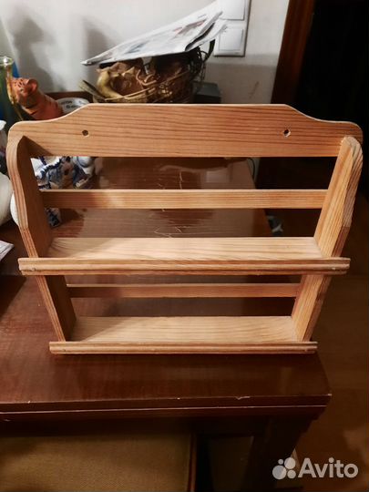 Полочка для специй или сувениров из дерева бу