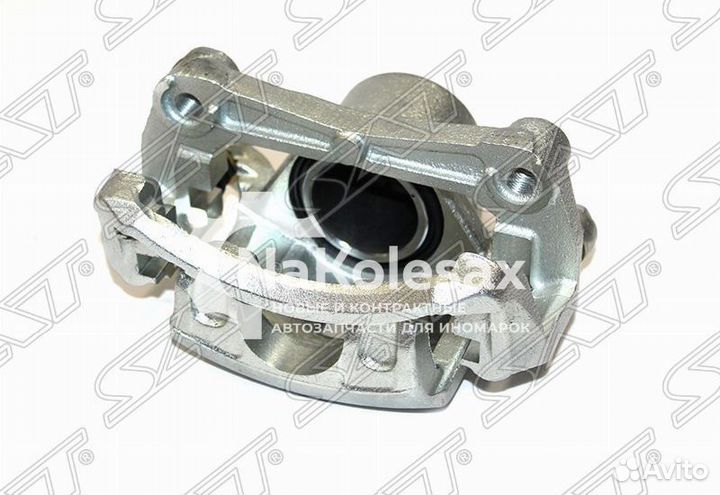Суппорт тормозной FR nissan juke 10/sentra 06-12 L