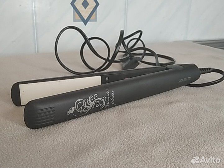 Плойка, утюжок Scarlett