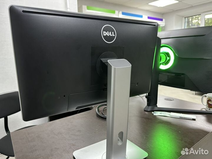 Монитор Dell p2214hb ips