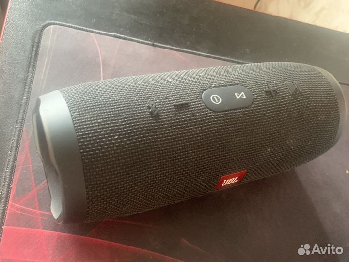 Колонка jbl charge 3