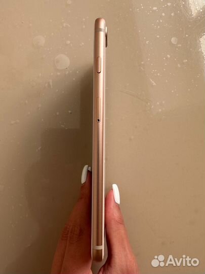 Телефон iPhone 8 plus